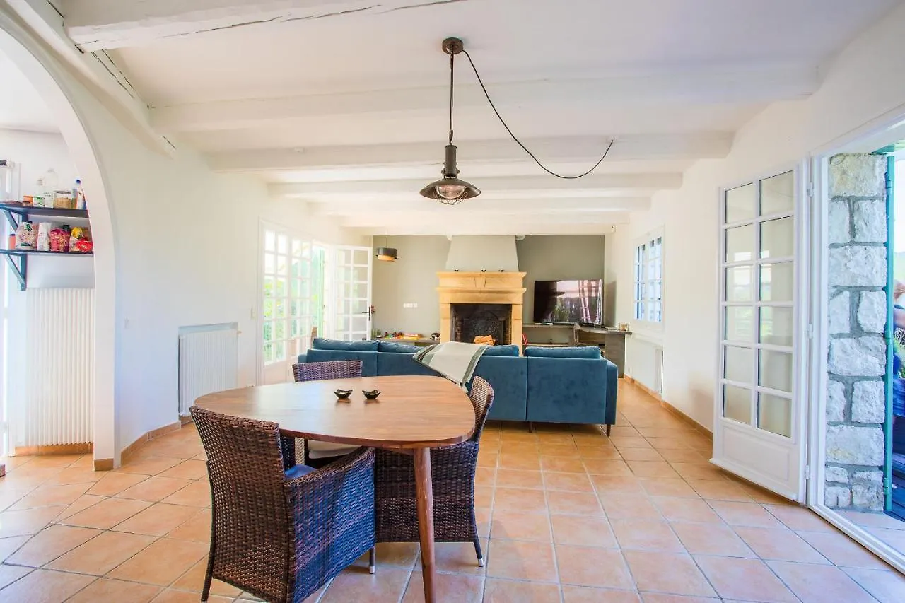 Villa Justine Vi4239 By Riviera Holiday Homes Mandelieu-la-Napoule 0*,