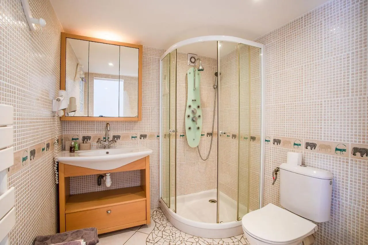 Villa Justine Vi4239 By Riviera Holiday Homes Mandelieu-la-Napoule France