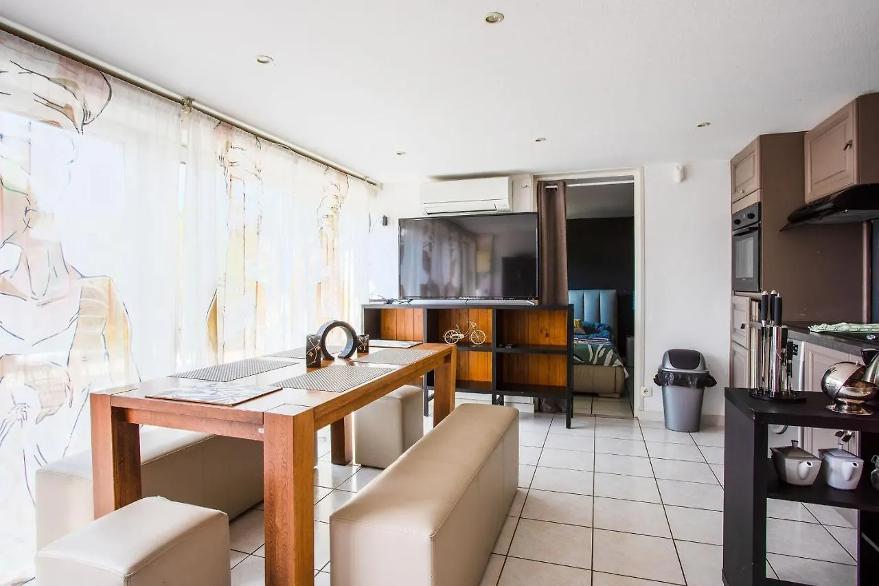 Villa Justine Vi4239 By Riviera Holiday Homes Mandelieu-la-Napoule France
