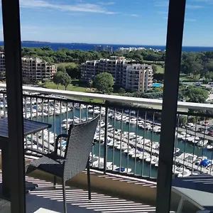  Appartement Face Près De Cannes