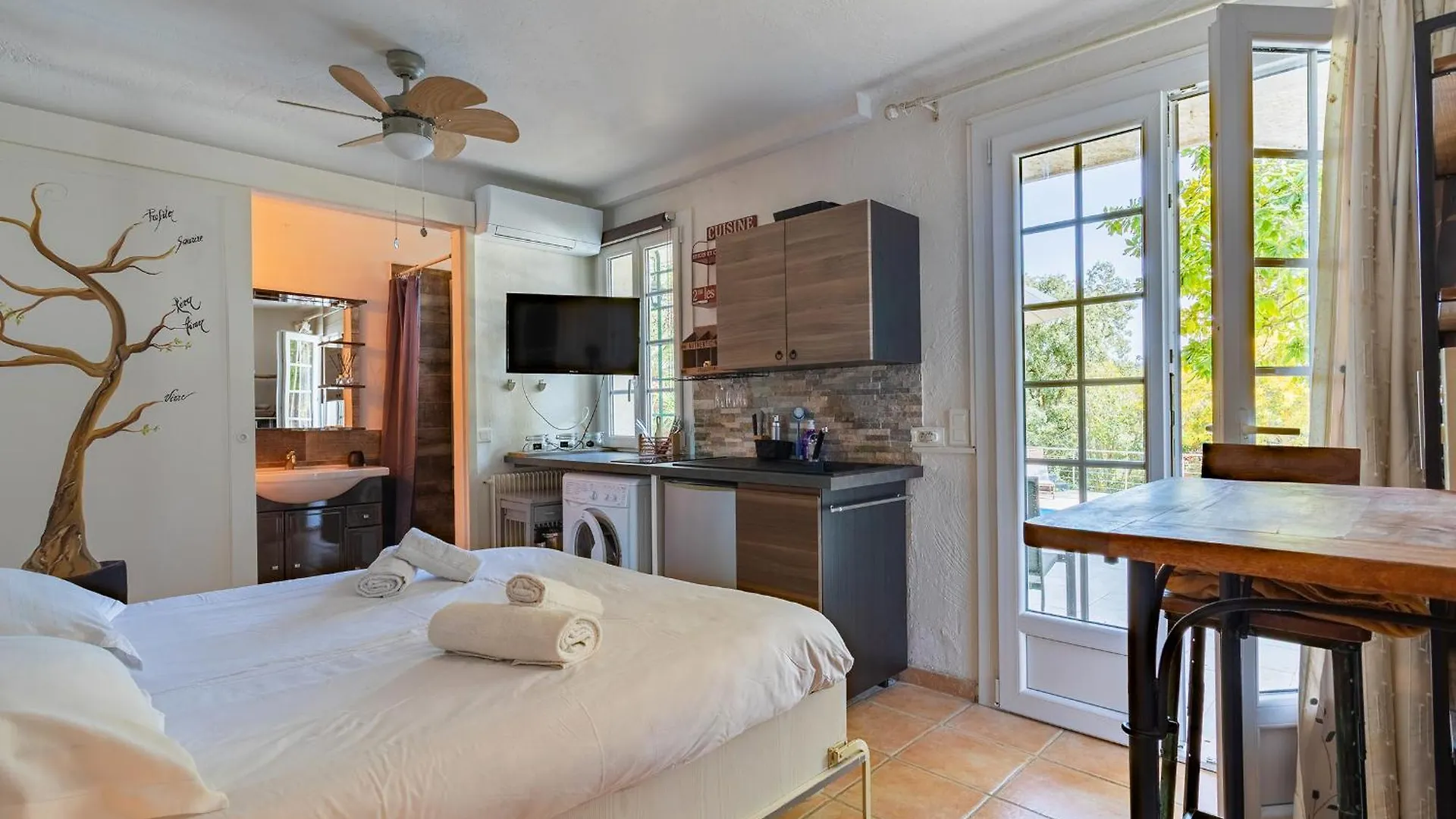 Villa Justine Vi4239 By Riviera Holiday Homes Mandelieu-la-Napoule