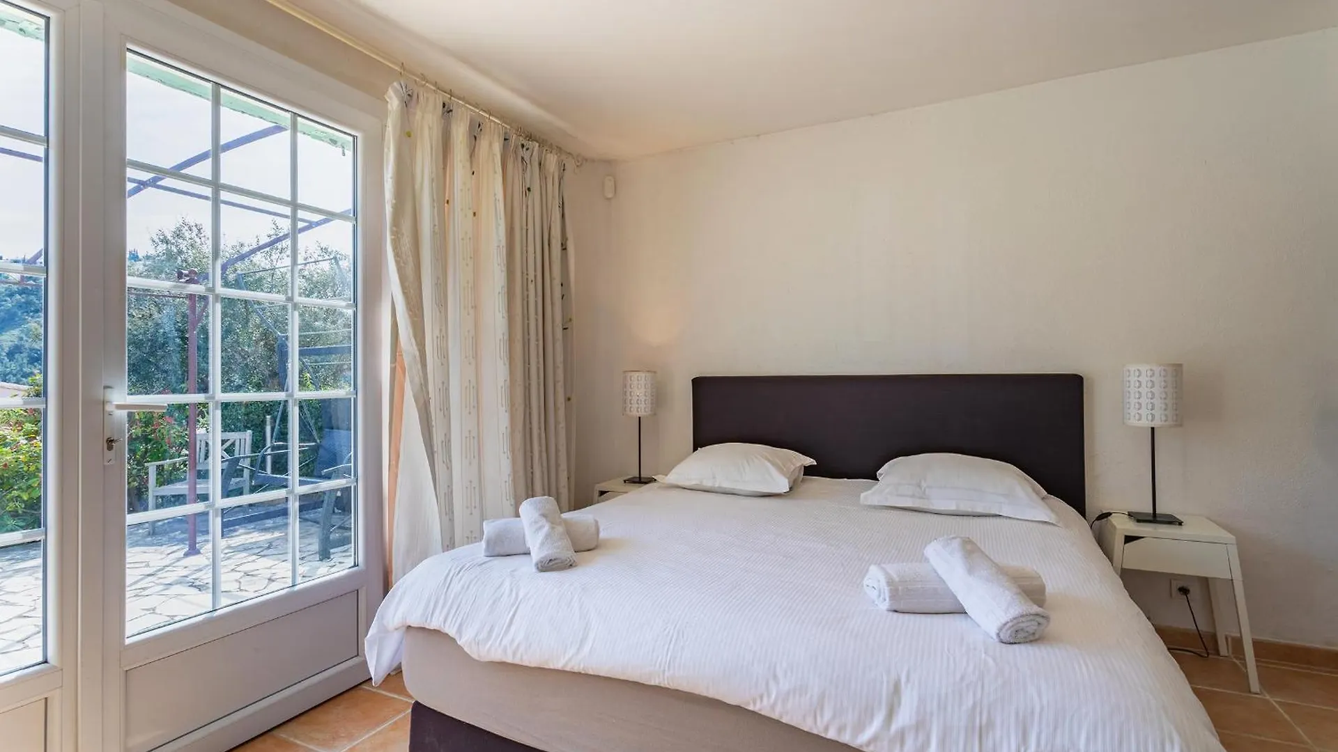 Villa Justine Vi4239 By Riviera Holiday Homes Mandelieu-la-Napoule 0*,
