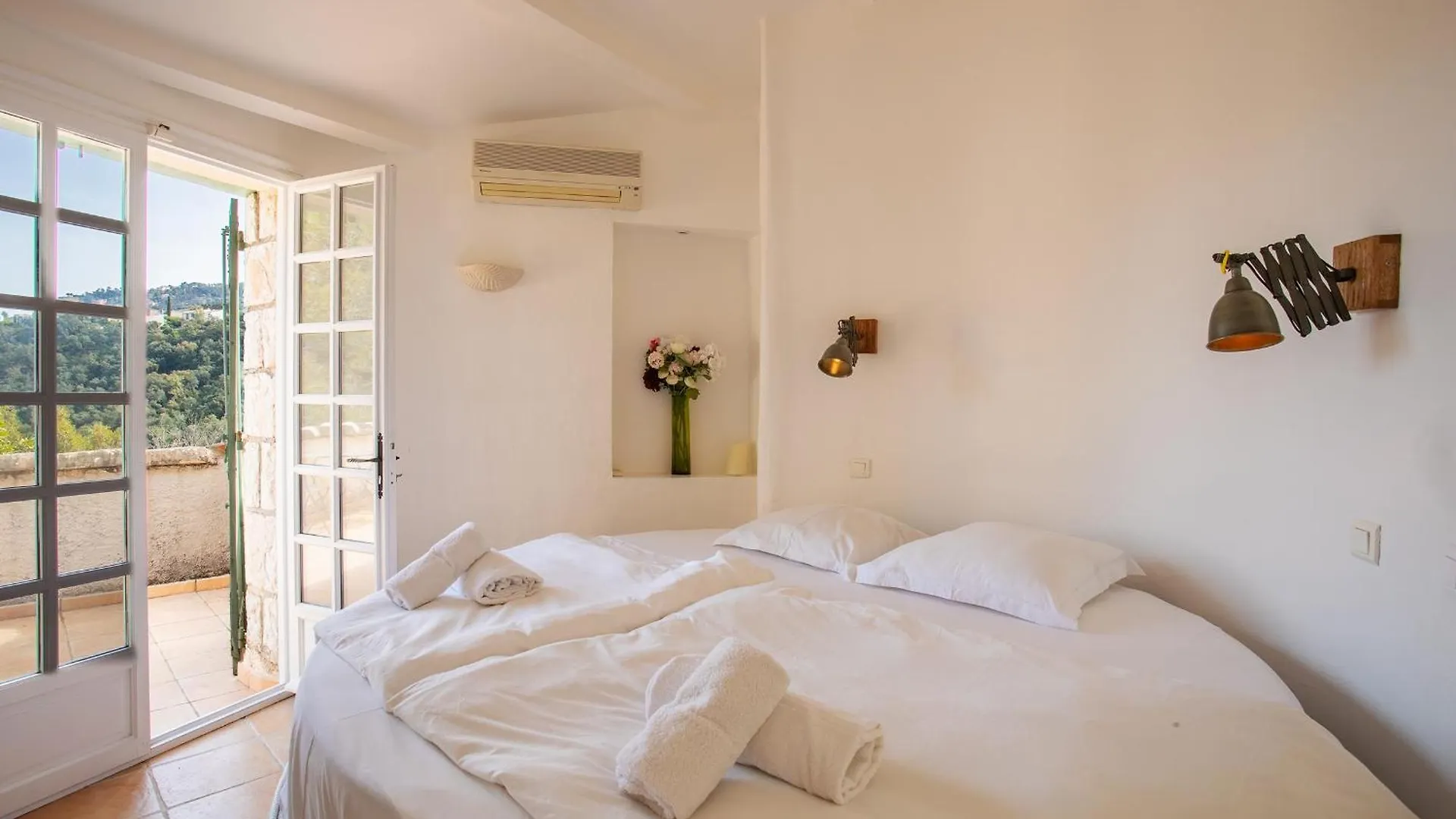 Villa Justine Vi4239 By Riviera Holiday Homes Mandelieu-la-Napoule France